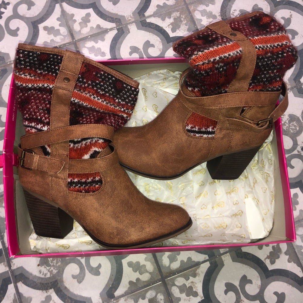 CANDIES Sweater Booties
